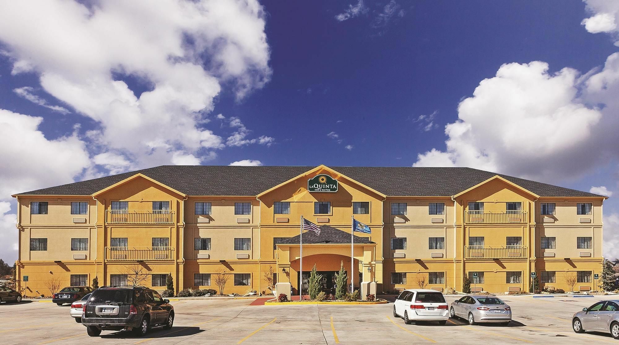 Hotel La Quinta By Wyndham Ada Extérieur photo